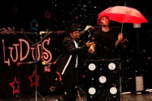 SIN SIN CALCETÍN. C