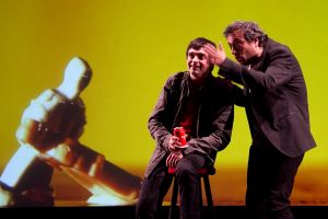 EL POBLE ENTRE COPES