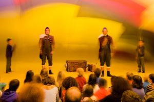 Tripula, Cia. Farré