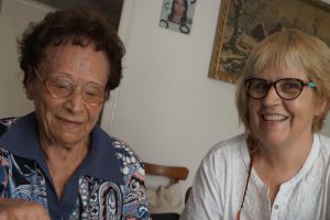 Antònia Cobo amb 85