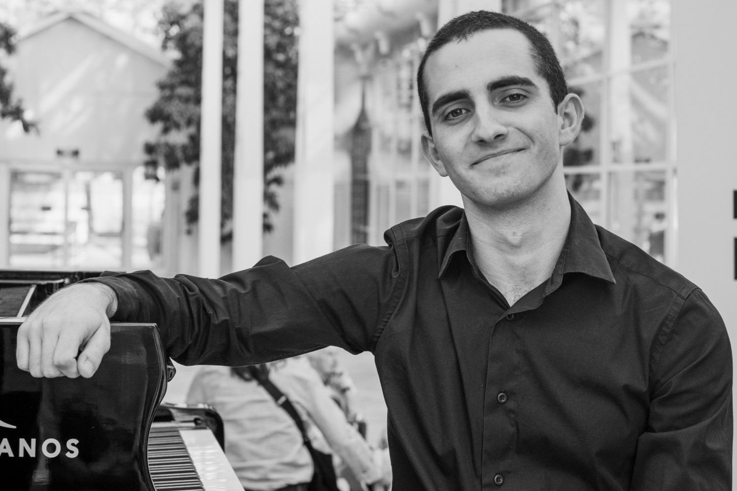 Álvaro Fernández-Bravo Álvaro Fernández-Bravo